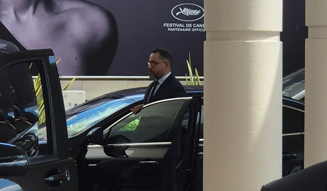 Chauffeur pour personnalités importantes